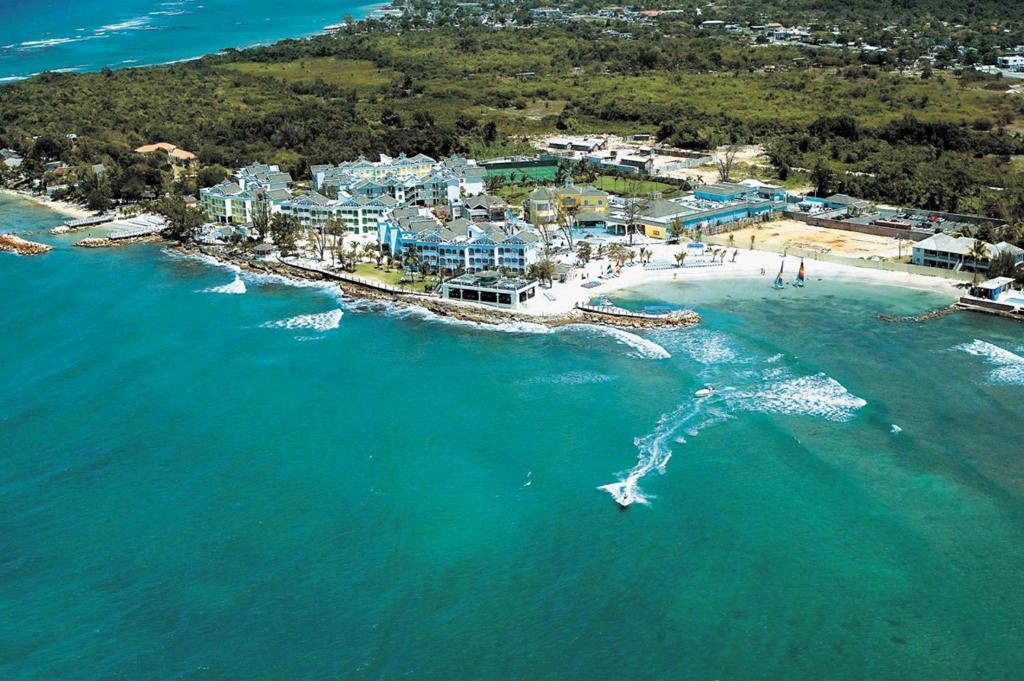 Decameron Club Caribbean Runaway Bay, Ramada All-Inclusive Resort Luaran gambar
