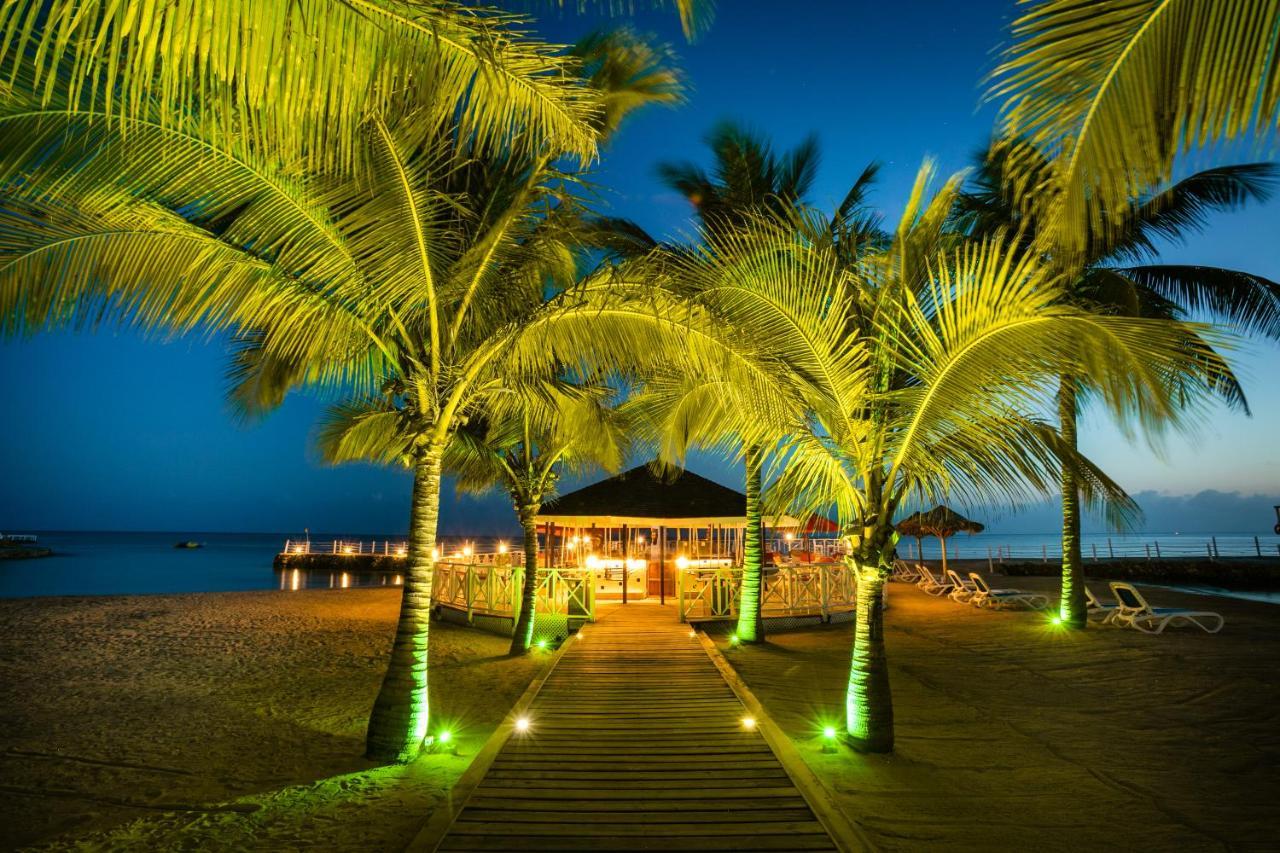 Decameron Club Caribbean Runaway Bay, Ramada All-Inclusive Resort Luaran gambar